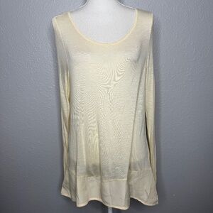 NWT BCBG Maxazria Ivory Long sleeve tunic top‎ sheer triming on the bottom -cp